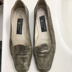 Stuart Weltzman leather shoes